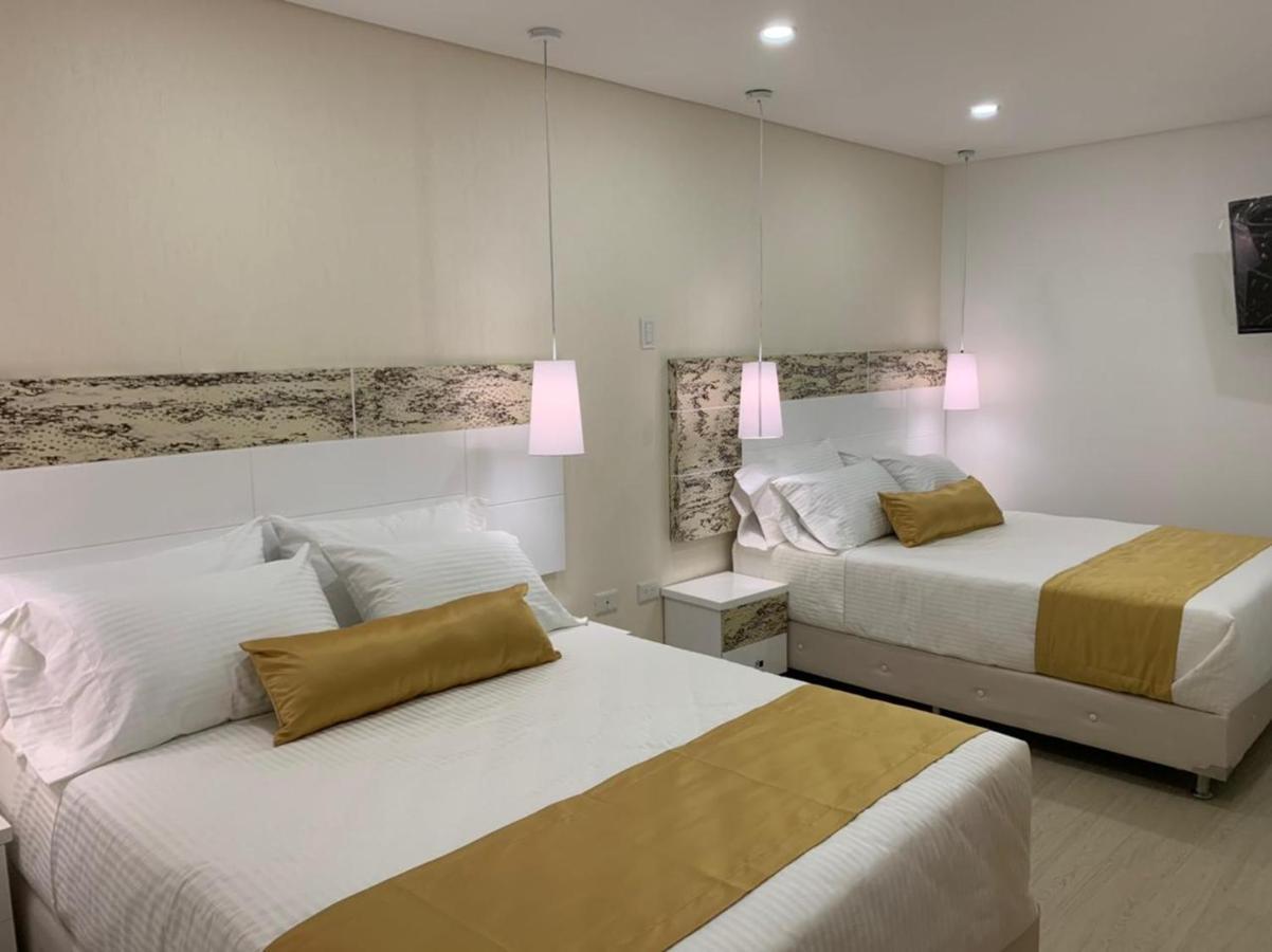 Hotel Silver グアルネ エクステリア 写真