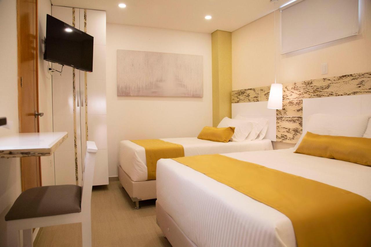 Hotel Silver グアルネ エクステリア 写真