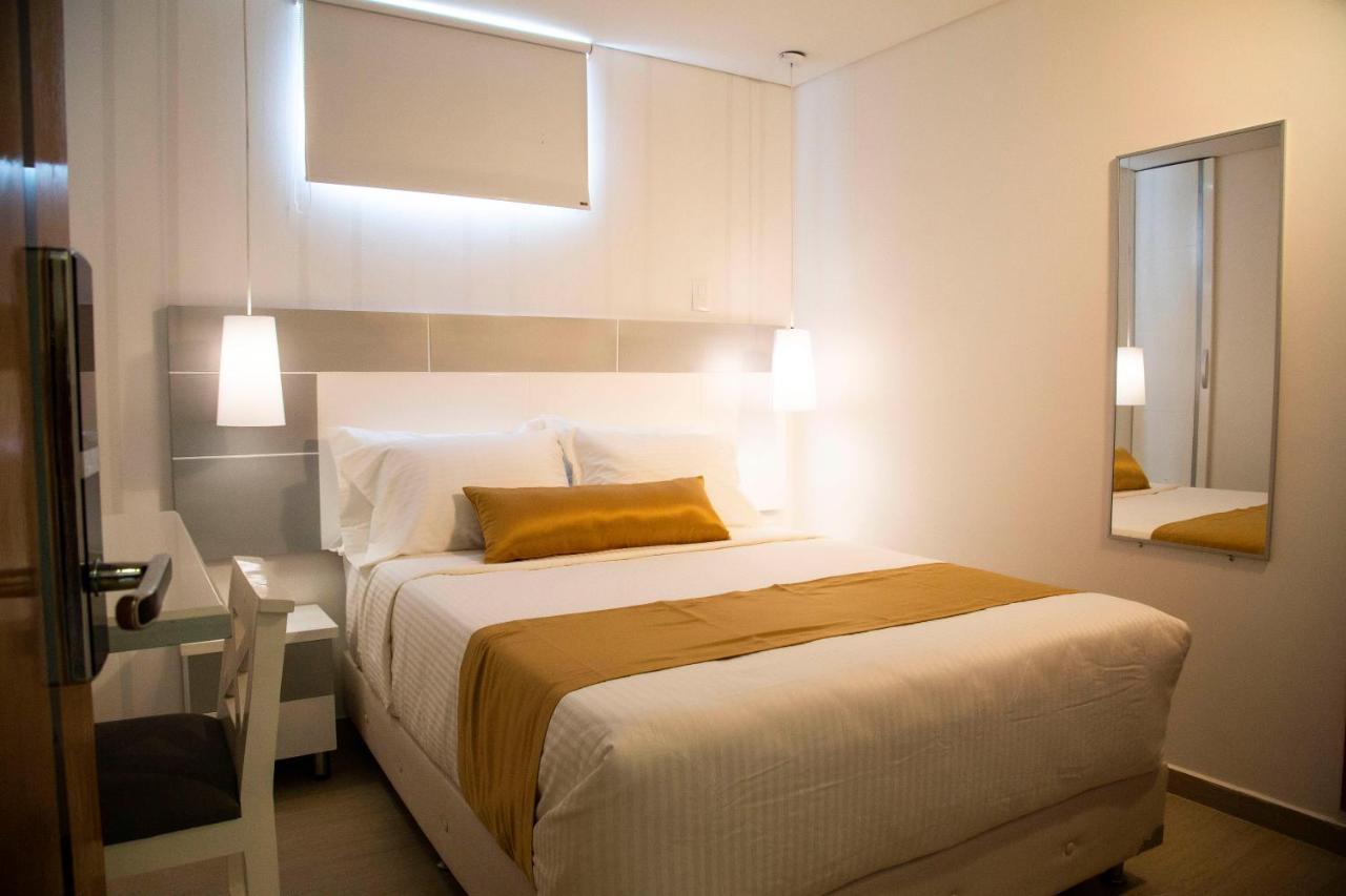 Hotel Silver グアルネ エクステリア 写真